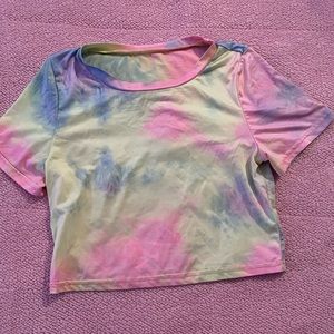 Cropped tie dyed top